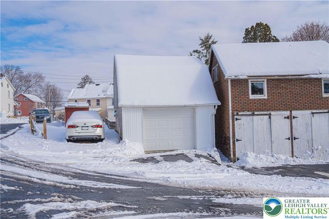 928 Nursery Street, Upper Macungie Twp, PA 18051