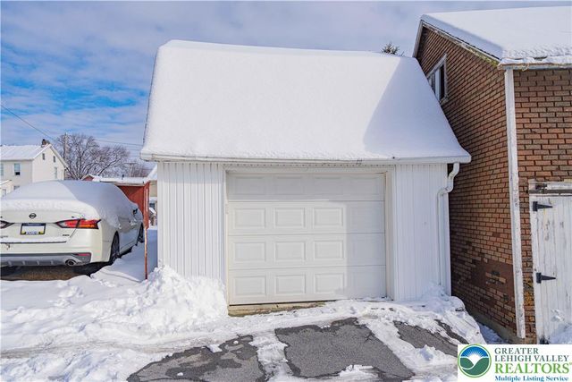 928 Nursery Street, Upper Macungie Twp, PA 18051