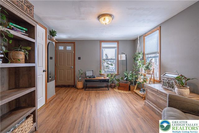 928 Nursery Street, Upper Macungie Twp, PA 18051