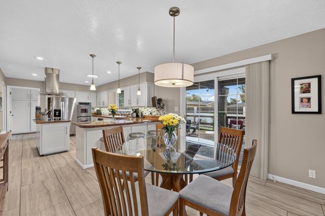 7916 Charger Trail NE, Albuquerque, NM 87109
