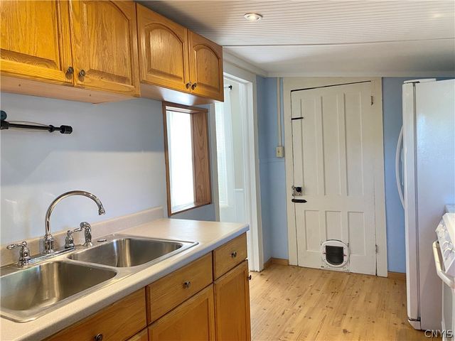 142 East Oneida Street, Oswego, NY 13126
