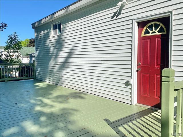 142 East Oneida Street, Oswego, NY 13126