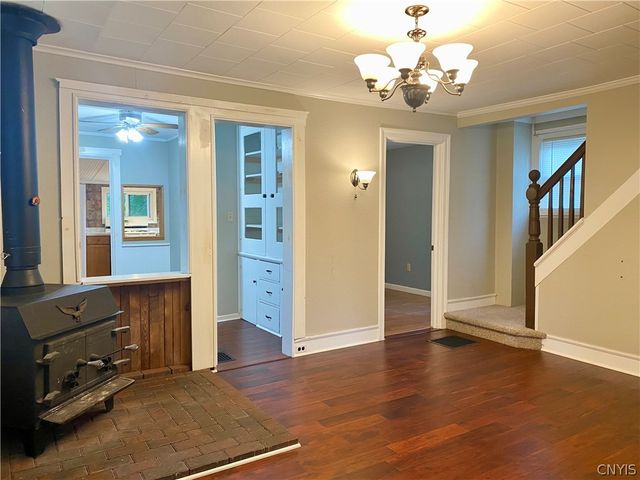142 East Oneida Street, Oswego, NY 13126