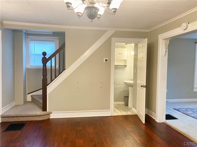142 East Oneida Street, Oswego, NY 13126
