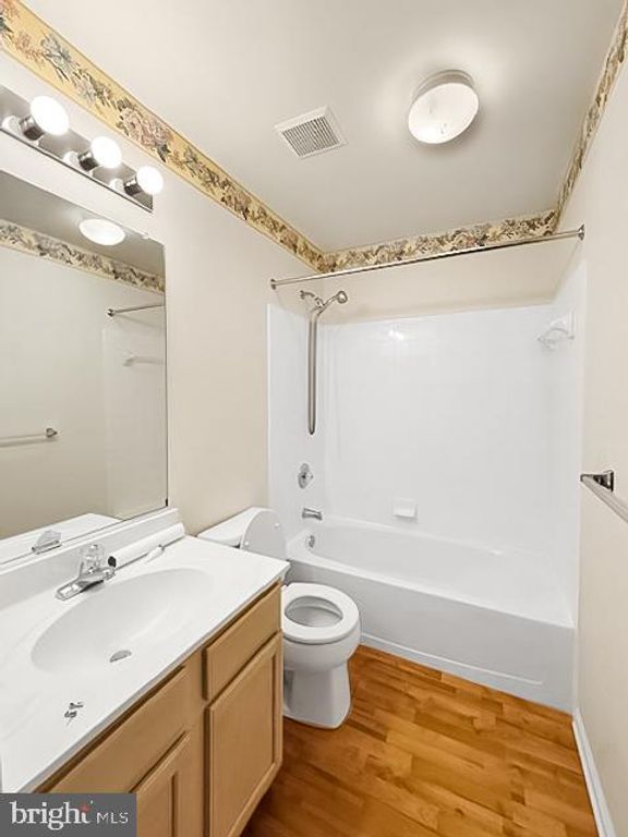 Image 13 of property listing at 9228 OWINGS CHOICE CT, Owings Mills, MD 21117