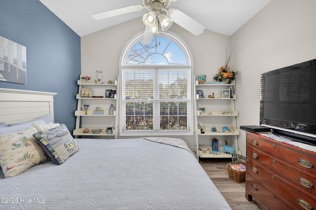 400 Azalea Drive, Hampstead, NC 28443