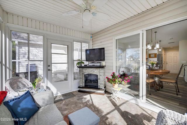 400 Azalea Drive, Hampstead, NC 28443