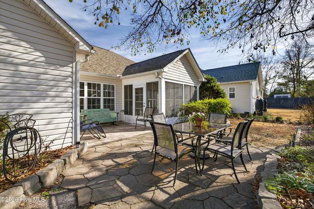 400 Azalea Drive, Hampstead, NC 28443