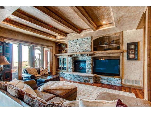 5764 Amber Ridge Dr, Castle Pines, CO 80108