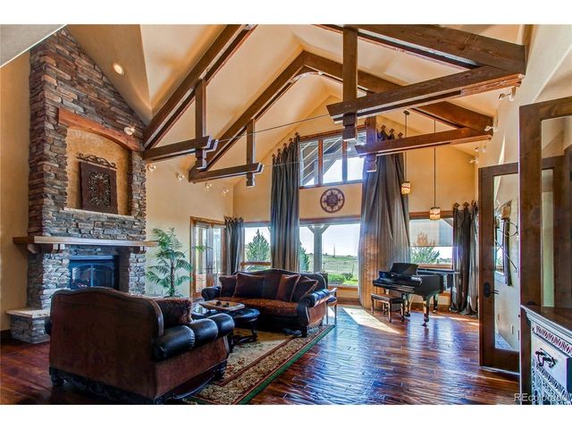 5764 Amber Ridge Dr, Castle Pines, CO 80108