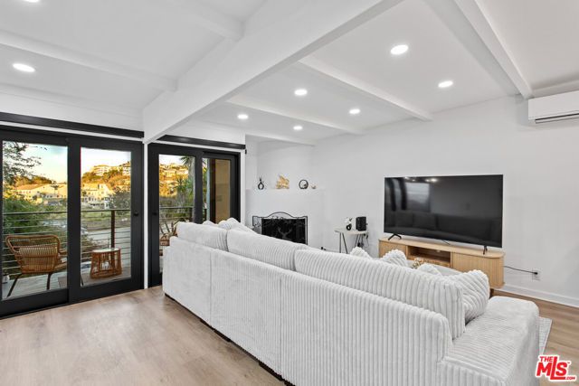 6669 Vista Del Mar, Playa Del Rey (los Angeles), CA 90293