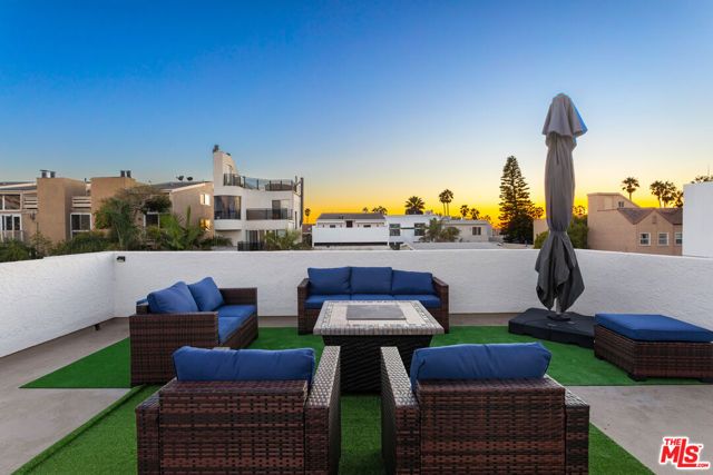 6669 Vista Del Mar, Playa Del Rey (los Angeles), CA 90293