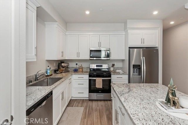 129 Dove Lndg, Covina, CA 91722