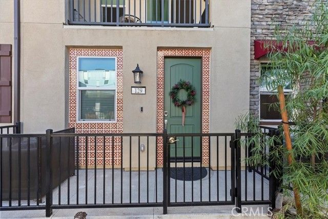 129 Dove Lndg, Covina, CA 91722