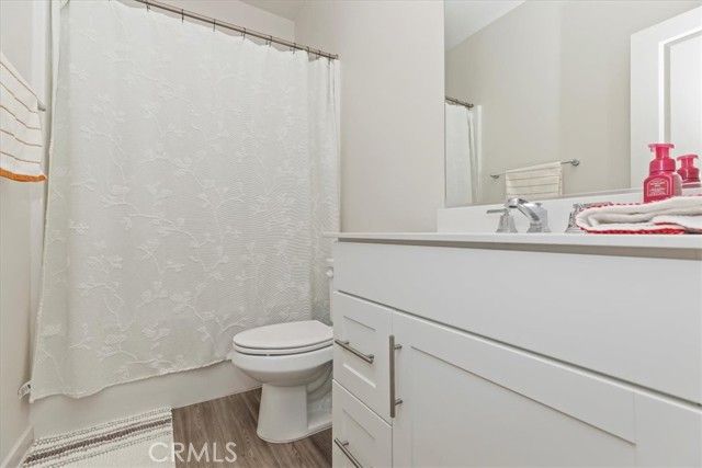 129 Dove Lndg, Covina, CA 91722