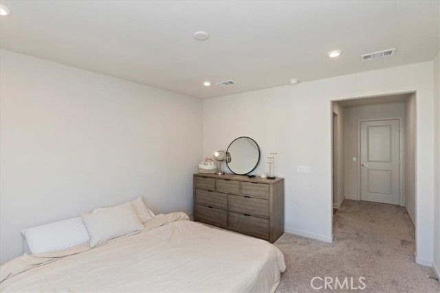 129 Dove Lndg, Covina, CA 91722