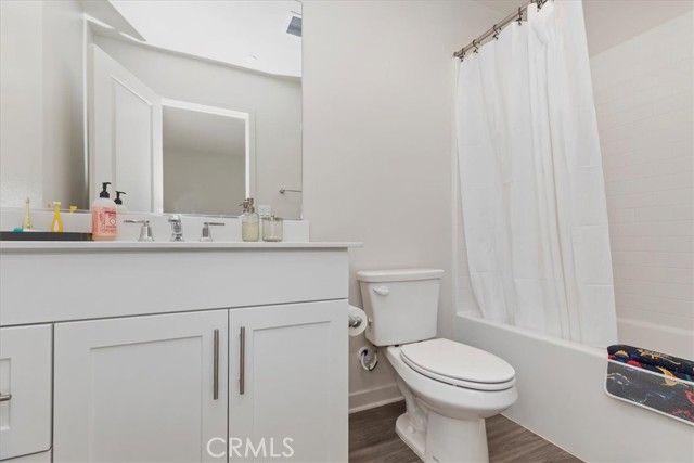 129 Dove Lndg, Covina, CA 91722