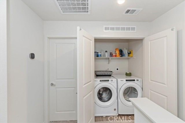 129 Dove Lndg, Covina, CA 91722