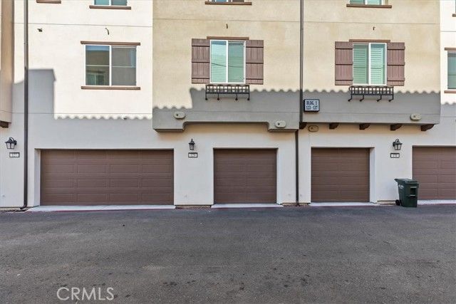 129 Dove Lndg, Covina, CA 91722