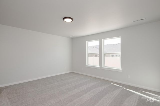 2433 N Silver Wolf Ave, Star, ID 83669