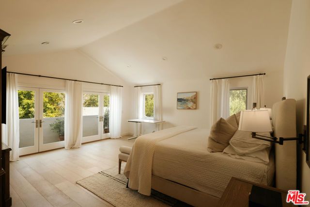 2341 32nd Street, Santa Monica, CA 90405