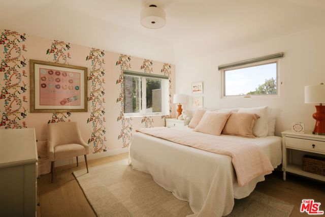 2341 32nd Street, Santa Monica, CA 90405