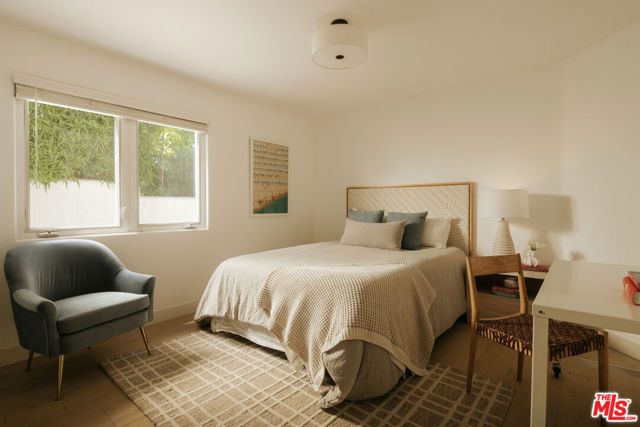 2341 32nd Street, Santa Monica, CA 90405