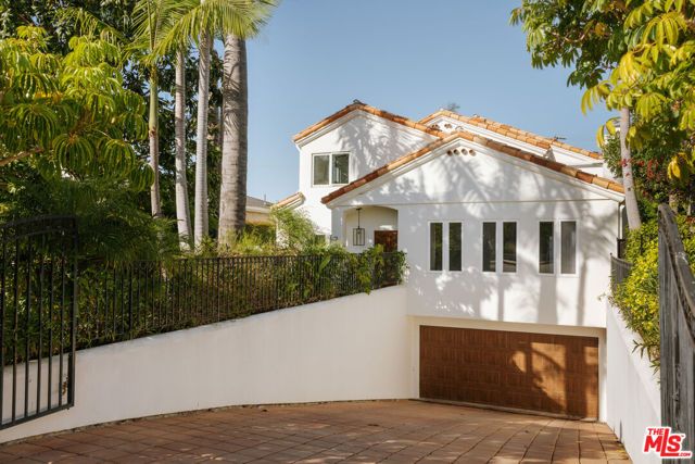 2341 32nd Street, Santa Monica, CA 90405