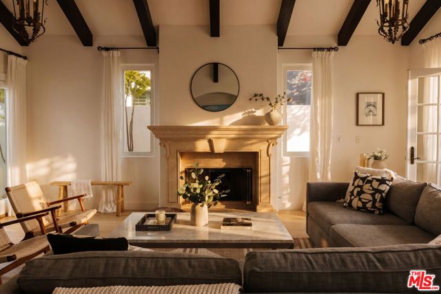 2341 32nd Street, Santa Monica, CA 90405