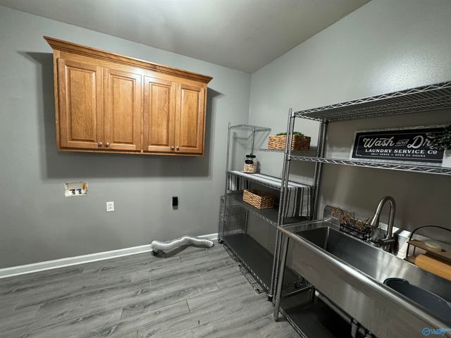 2316 Little Cove Road, Owens Cross Roads, AL 35763