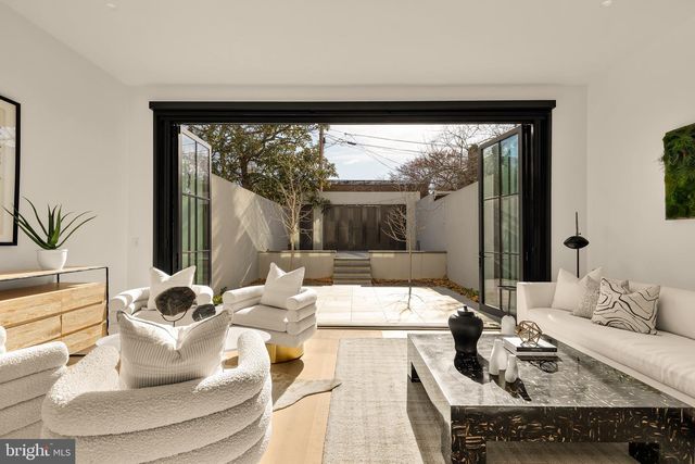 639 E ST SE, Washington, DC 20003