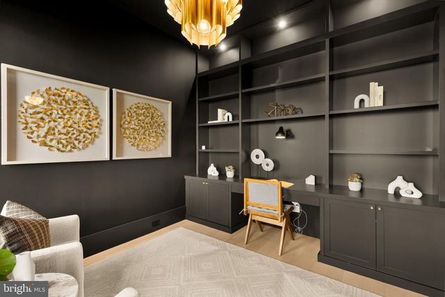 639 E ST SE, Washington, DC 20003