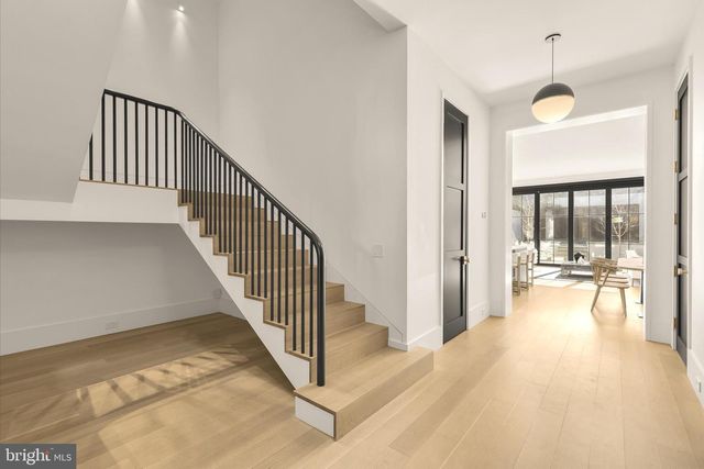 639 E ST SE, Washington, DC 20003