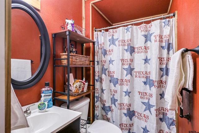 614 Maple, Cushing, TX 75760