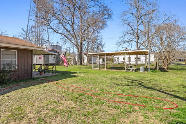 614 Maple, Cushing, TX 75760