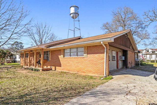614 Maple, Cushing, TX 75760
