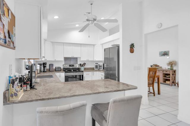 2735 SW Mariposa Circle, Palm City, FL 34990