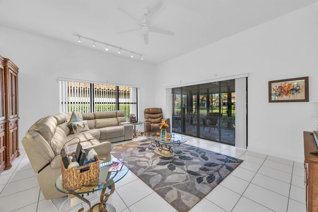 2735 SW Mariposa Circle, Palm City, FL 34990