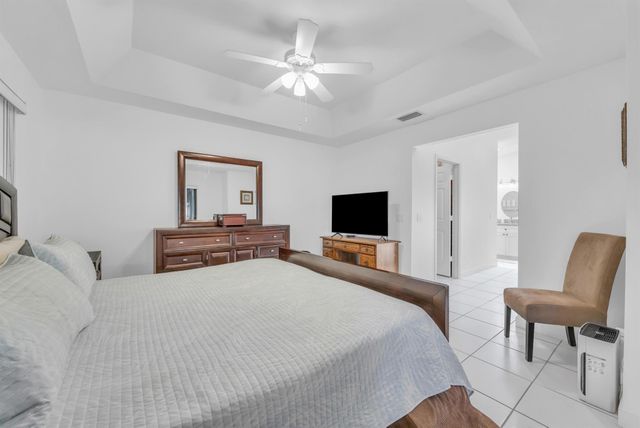 2735 SW Mariposa Circle, Palm City, FL 34990