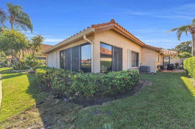 2735 SW Mariposa Circle, Palm City, FL 34990