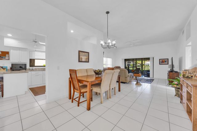 2735 SW Mariposa Circle, Palm City, FL 34990