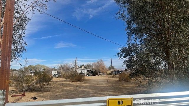 1952 Blackbird Street, Inyokern, CA 93527