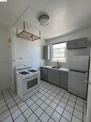 2249 SPAULDING AVE, Berkeley, CA 94703
