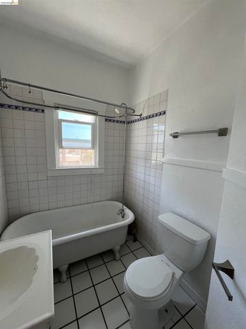 2249 SPAULDING AVE, Berkeley, CA 94703