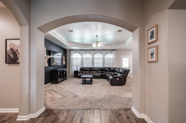 3748 Armand Drive, Dickinson, TX 77539