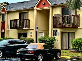 2130 Forest Knoll Drive NE 202, Palm Bay, FL 32905