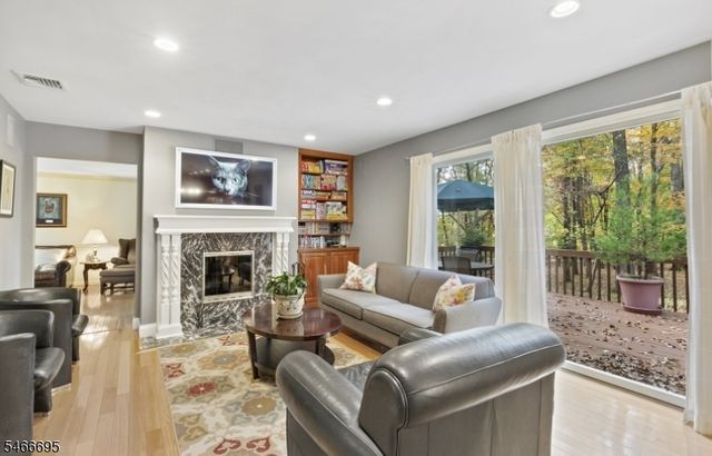 8 Stacy Ln, Bernards Twp., NJ 07920
