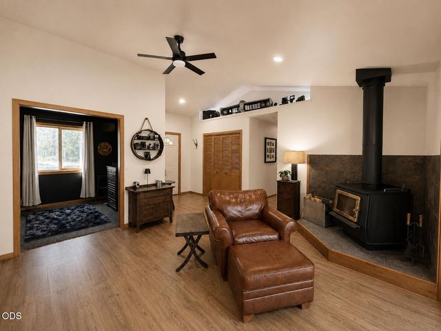 54474 Huntington Road, Bend, OR 97707