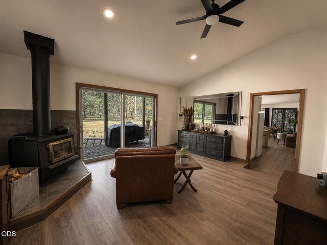 54474 Huntington Road, Bend, OR 97707
