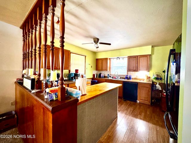 558 Thurston Street, Toledo, OH 43605